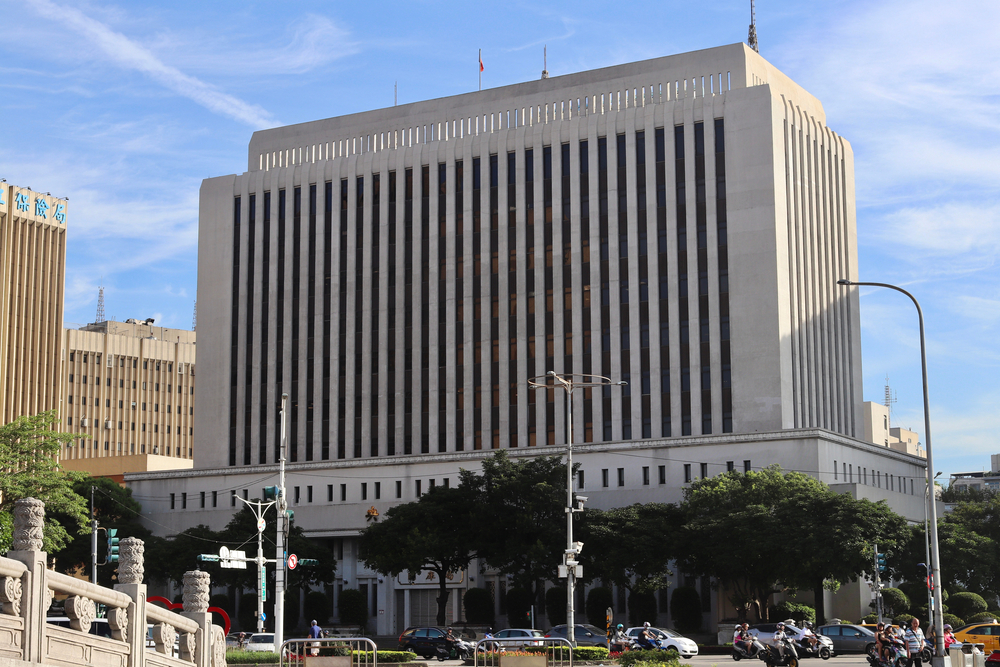 台灣匯市：台幣連四貶創近兩個半月新低，美元走強及外資淨匯出約15億美元