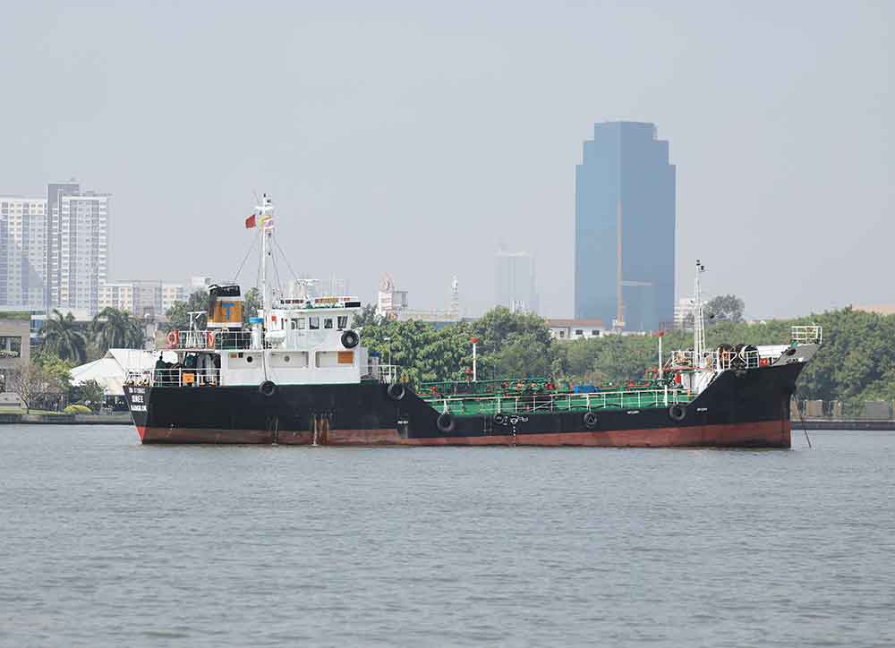 伊朗稱在霍爾木茲海峽擊中一艘與以色列有關聯的船隻