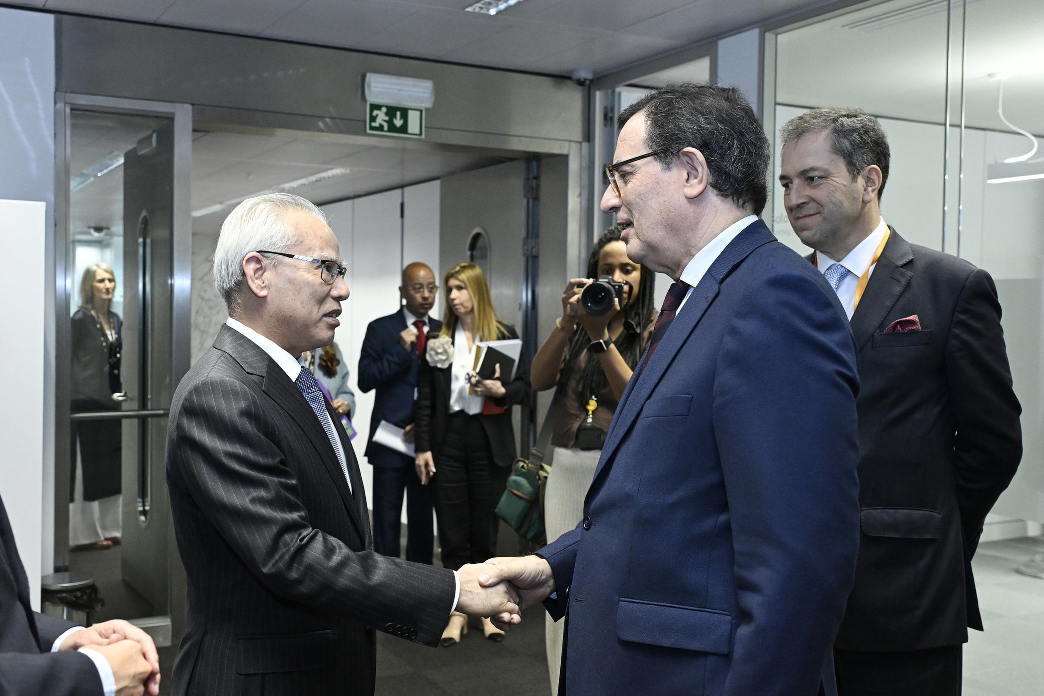 岑浩輝會晤葡萄牙經濟部長 盼更多葡企進駐澳琴