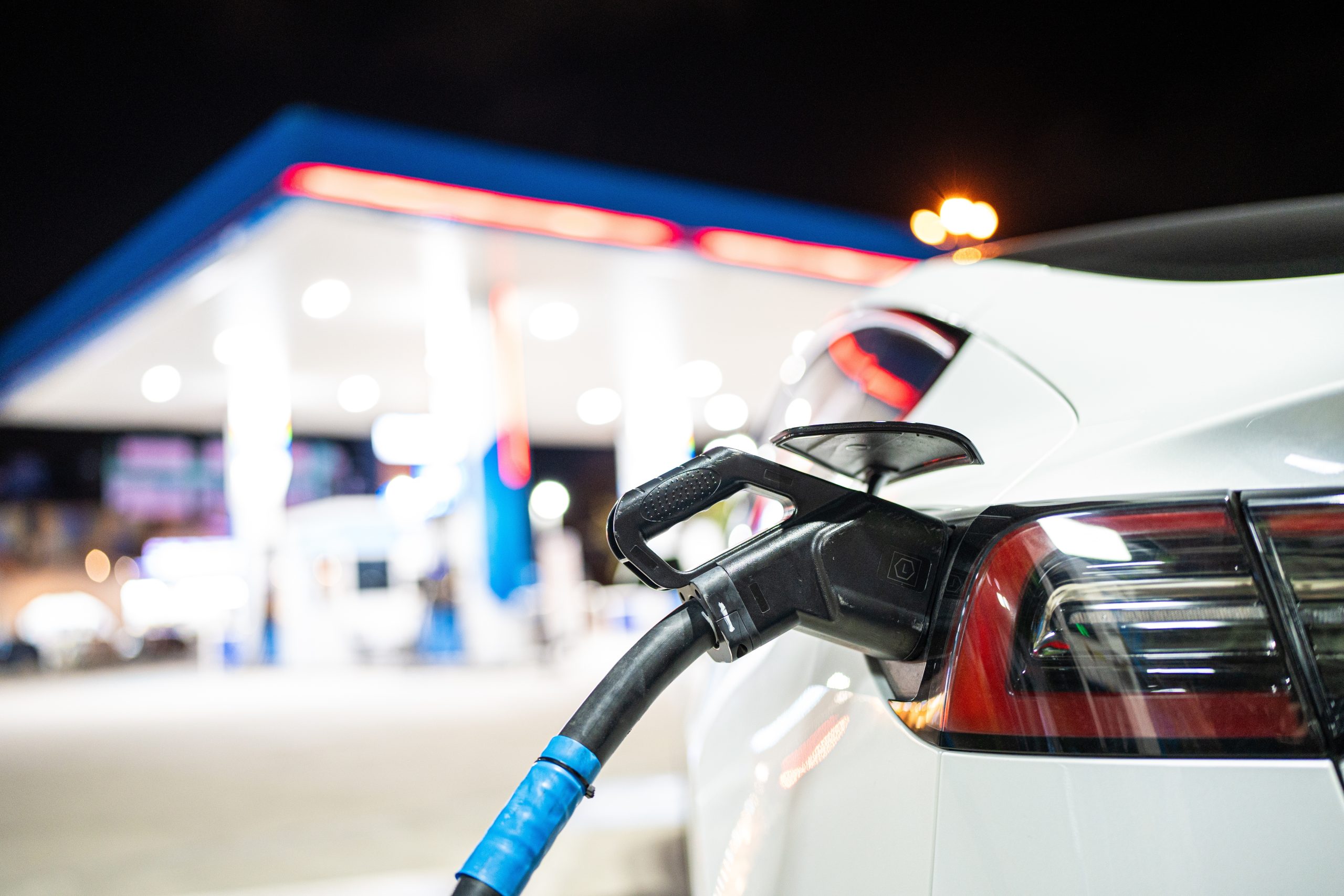 澳門電動車佔新登記近半 業界指油價上漲未明顯帶動需求