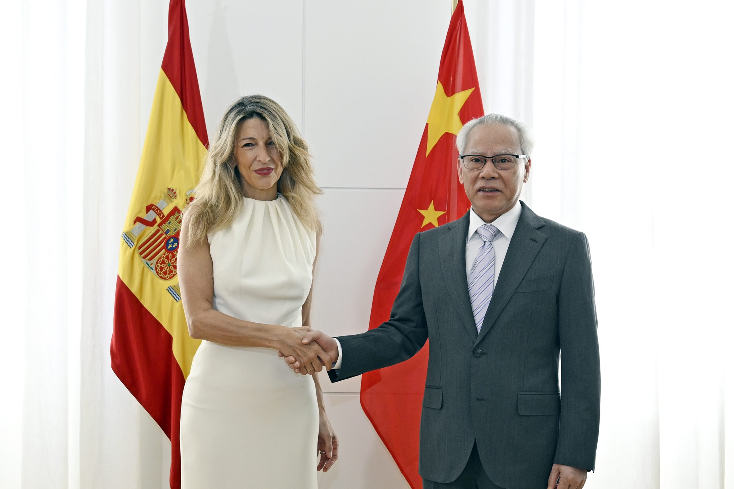 行政長官岑輝拜會西班牙第二副首相佩雷斯