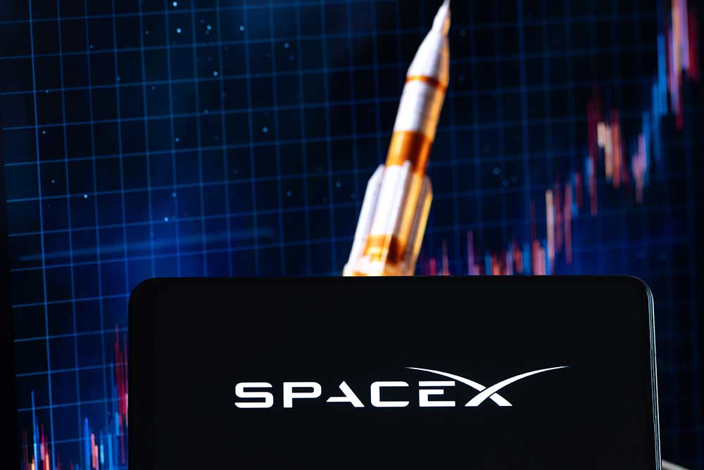 SpaceX與阿波羅達成400億美元AI芯片融資協議